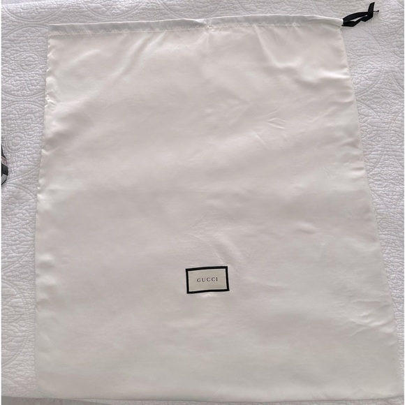 GUCCI LARGE WHITE DUST BAG AUTHENTIC - Picture 2 of 3